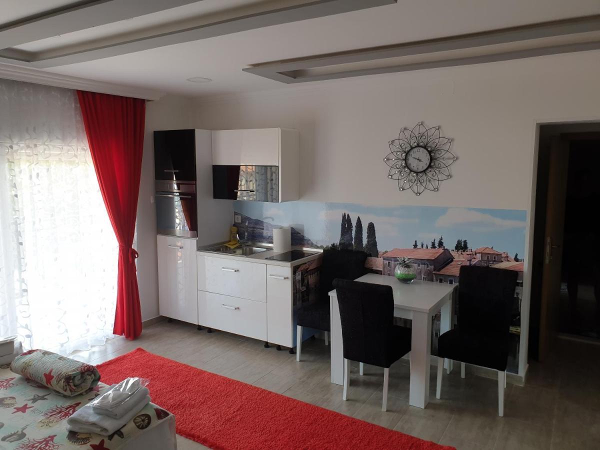 Mango Apartments تريبينيي المظهر الخارجي الصورة