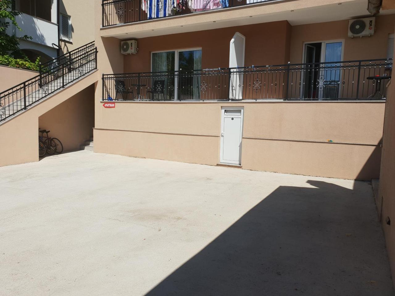 Mango Apartments تريبينيي المظهر الخارجي الصورة
