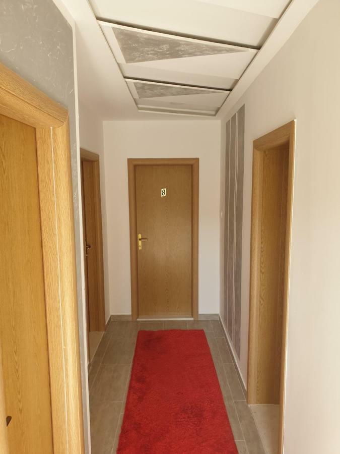 Mango Apartments تريبينيي المظهر الخارجي الصورة
